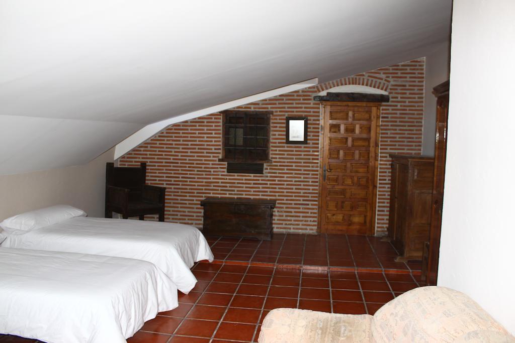 Palacio De Monjaraz Ávila Room photo